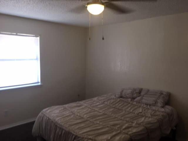 One Bedroom Close To Fort Sill! Lawton Eksteriør billede